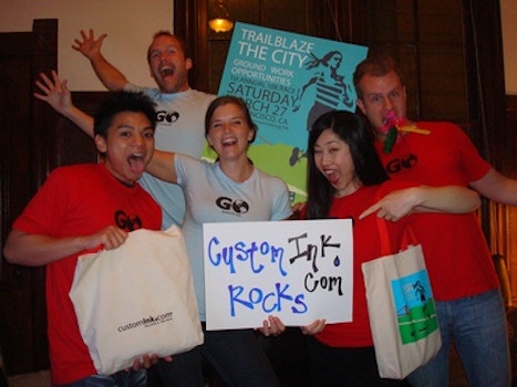 Go Trailblaze The City 10k Loves Customink T-Shirt Photo