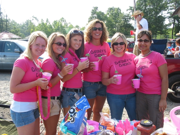 Chesney's Chicks T-Shirt Photo