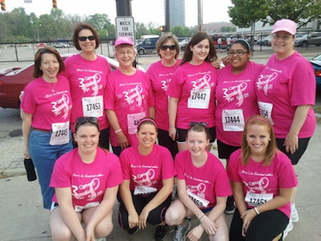 Race For The Cure, Columbus, Oh T-Shirt Photo