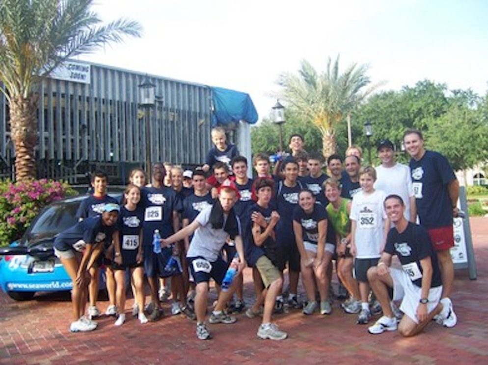 Team Beast Pointe Orlando 5 K Race T-Shirt Photo