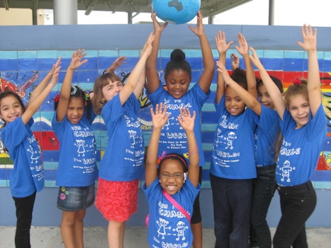 Girls "Born To Change The World!" T-Shirt Photo