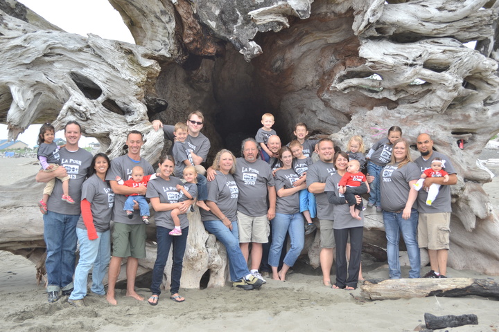 La Push 2013: 20 Years From The Original 8 To 24 Family Members T-Shirt Photo