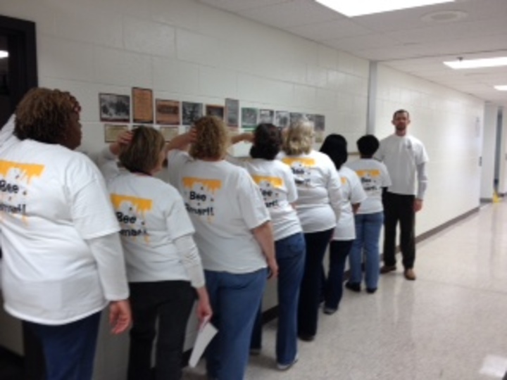 Our Teachers "Bee Smart"! T-Shirt Photo