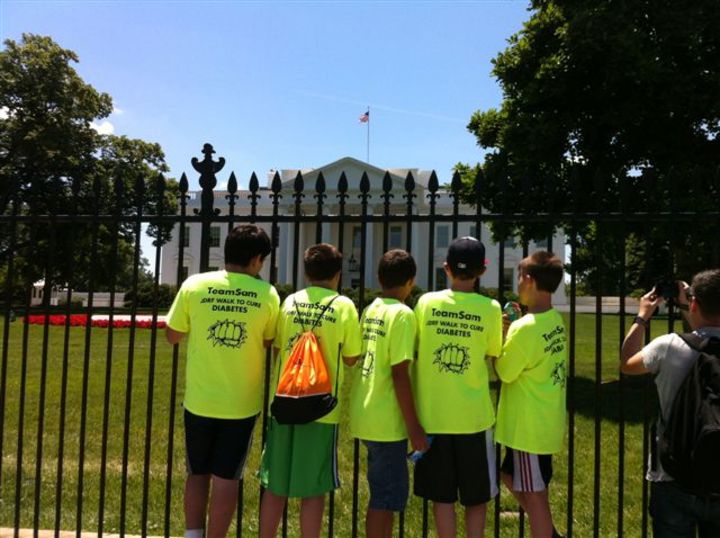 Team Sam At The White House! T-Shirt Photo