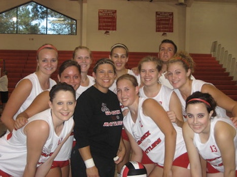 Uw Rock Womens Volleyball Team 2007 T-Shirt Photo