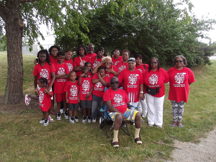 Anderson Family Reunion T-Shirt Photo