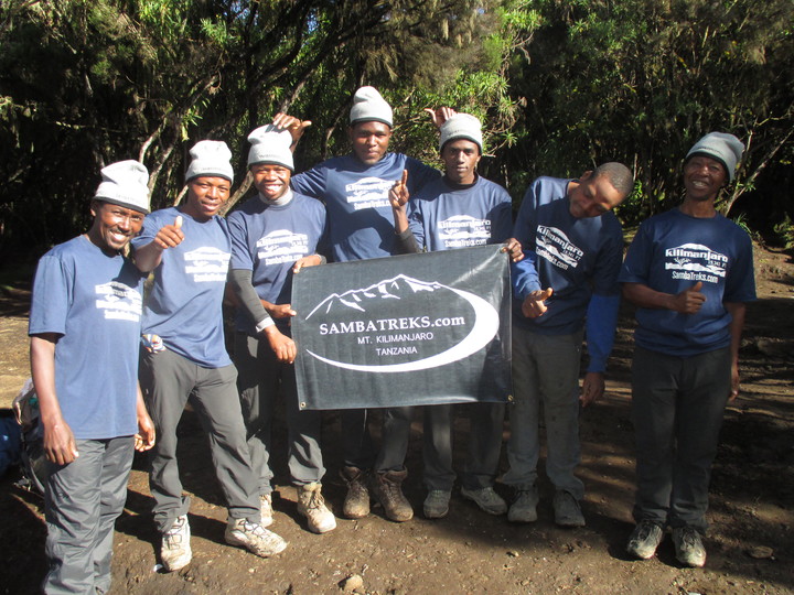 Samba Treks Kilimanjaro Team T-Shirt Photo