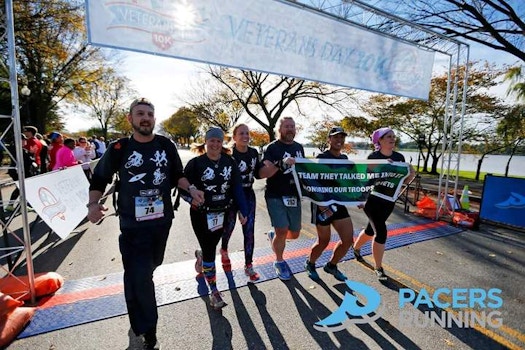 Veterans Day 10k, Washington, Dc T-Shirt Photo