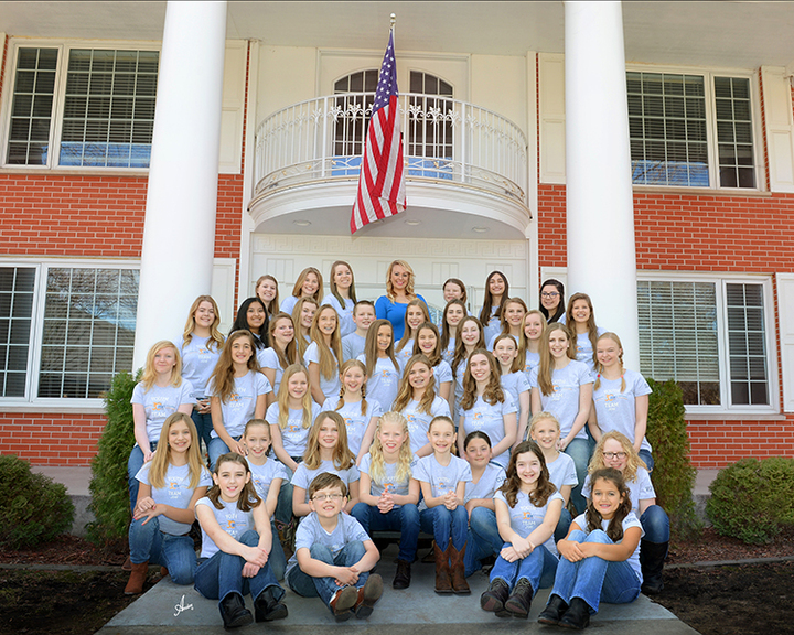 2016 Golden Ridge Stables Youth Equestrian Team T-Shirt Photo