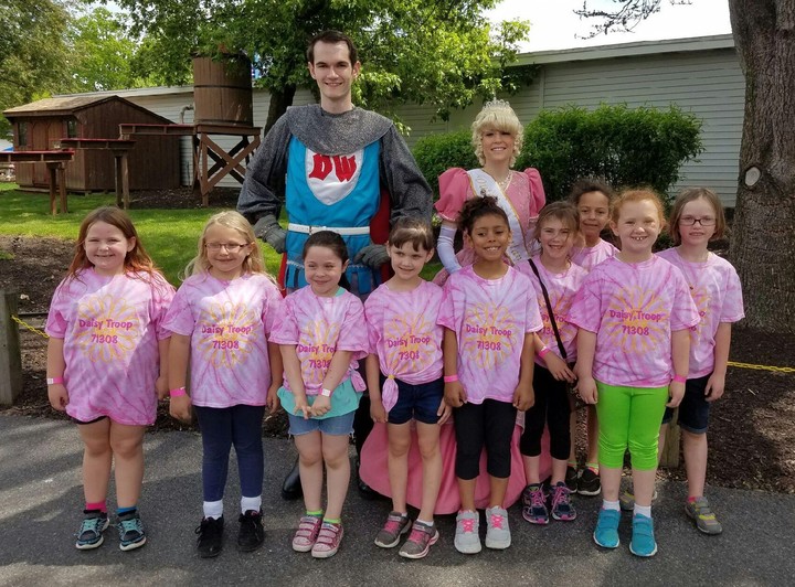 Daisy Troop 71308 T-Shirt Photo