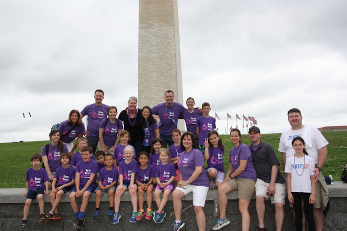 "Team Gracie" At Jdrf One Walk, Washington, Dc T-Shirt Photo