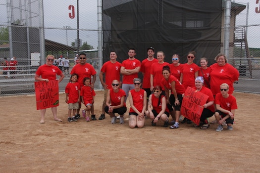 Softball 2016 T-Shirt Photo