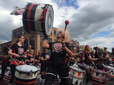 Batala Hey! T-Shirt Photo