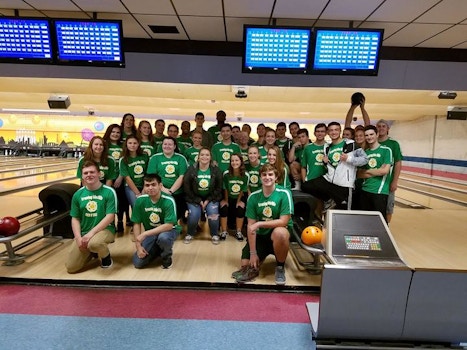 Framing The 80s At Siena College T-Shirt Photo