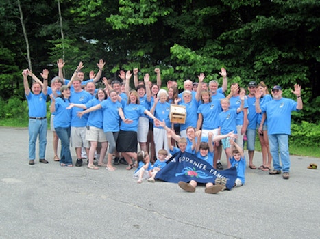 2009 Fournier Family Reunion T-Shirt Photo