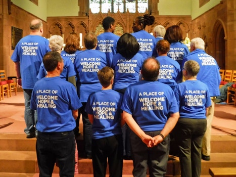 Trinity Church Hartford T-Shirt Photo