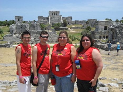 Cruise 2009 T-Shirt Photo